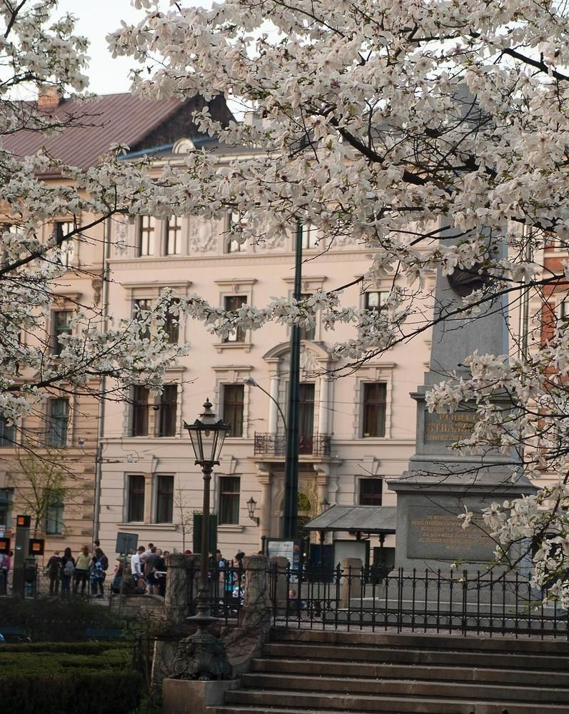 كراكوفيا Aparthotel Basztowa المظهر الخارجي الصورة
